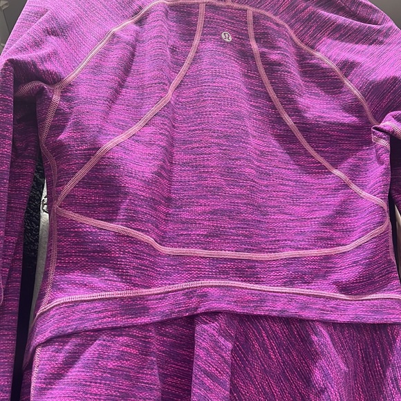 Lululemon Jacket - Picture 6 of 8